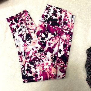 GAIAM 7/8 Pink Floral Leggings-Never worn